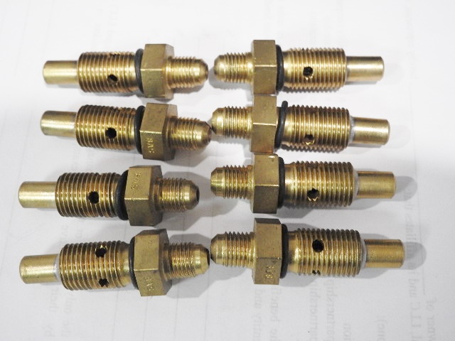 HIL-8AS- 1/2-20 Hilborn Thread Nozzles NEW = 320 Kinsler Engler