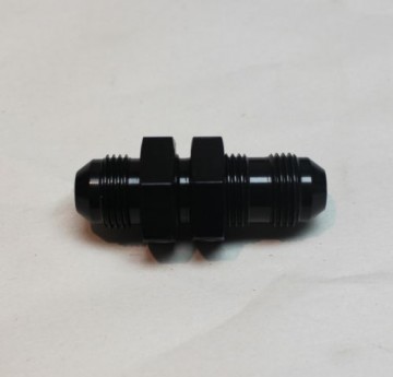 Fitting -8 Straight Bulkhead Flare Black Anodized