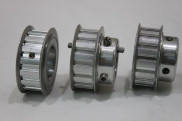 18 Tooth  5/8" inner dia - x 1/2" wide "Gilmer" Style Pulleys 5/8" Shaft
