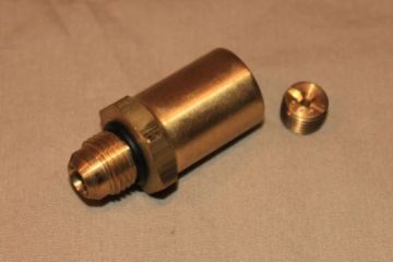 Enderle Brass Pill/Jet Holder -#6 male to #6 Female FLARE