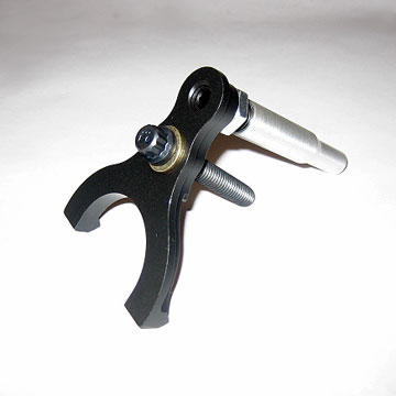 RCD 426 Hemi Magneto Hold Down - Drive Claw 301811-0011