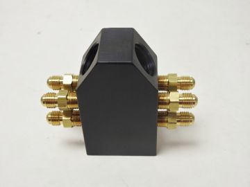 Alkydigger Hat Distribution Block with Fittings 3  -8 Inlets -  8-  -3  hose outlets