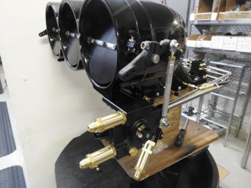 Enderle - Big and Ugly3   -Blown Alky    4-3/8"    B Flys - Enderle -Blown Alky or Nitro ALL BLACK