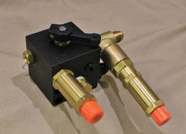 4023-TR-ASSY  ENDERLE SQUARE  UNBLOWN ANY FUEL BARREL VALVE ASSEMBLY  w Checks & Pill Holder