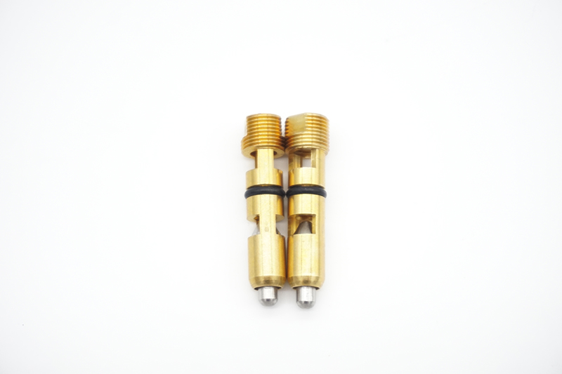 807710 APD Needle And Seat Assembly (Pair)