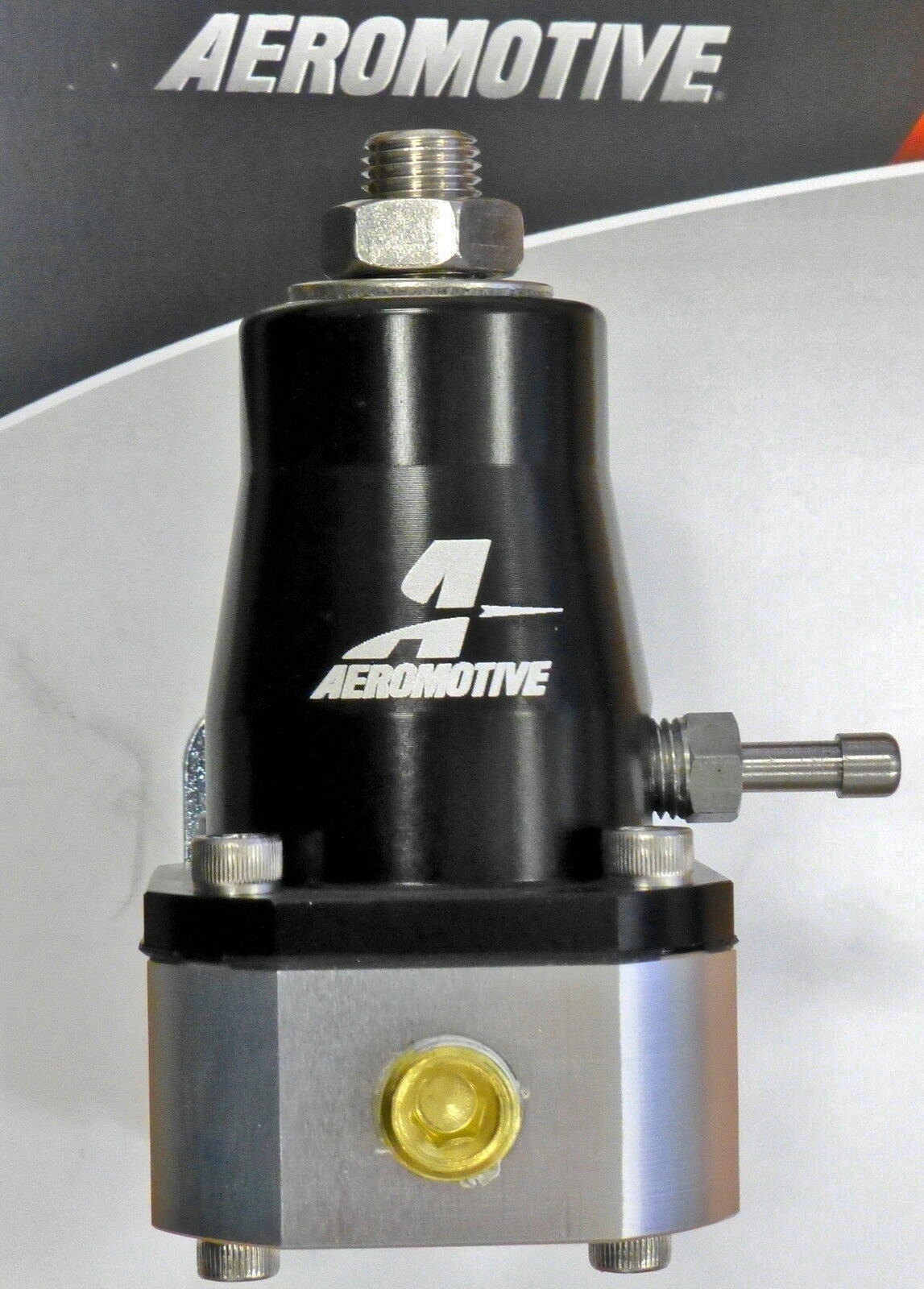 AEROMOTIVE FUEL  REGULATORS EFI CARB MECHANICAL